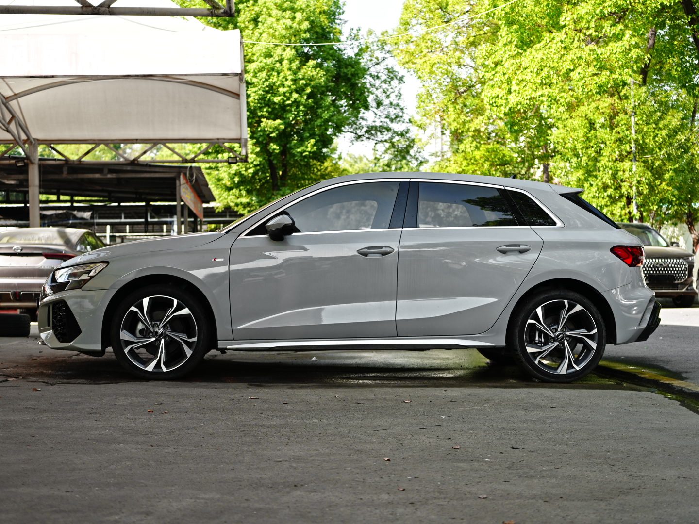 AUDI A3 2023-2025 - Thumbnail 4