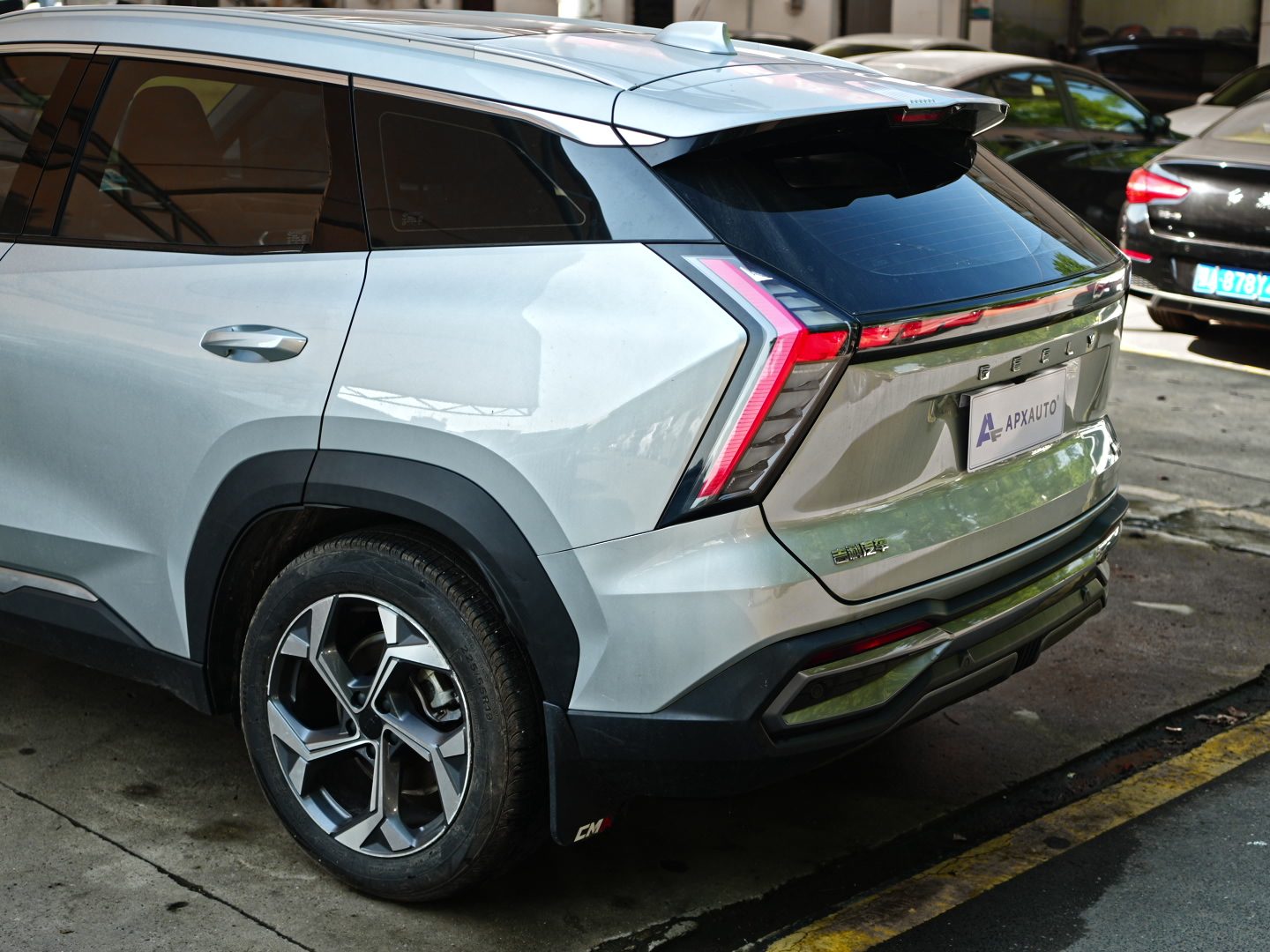 GEELY BOYUE L 2023-2025 - Thumbnail 5