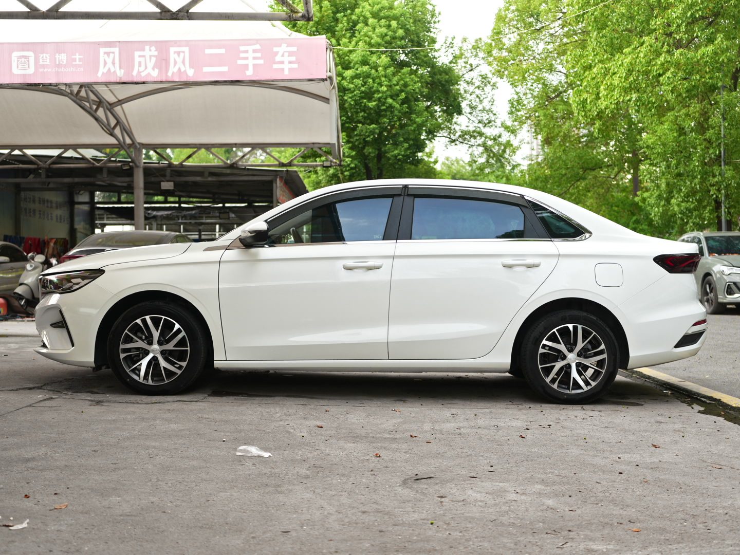 GEELY Emgrand 2023-2025 - Thumbnail 4