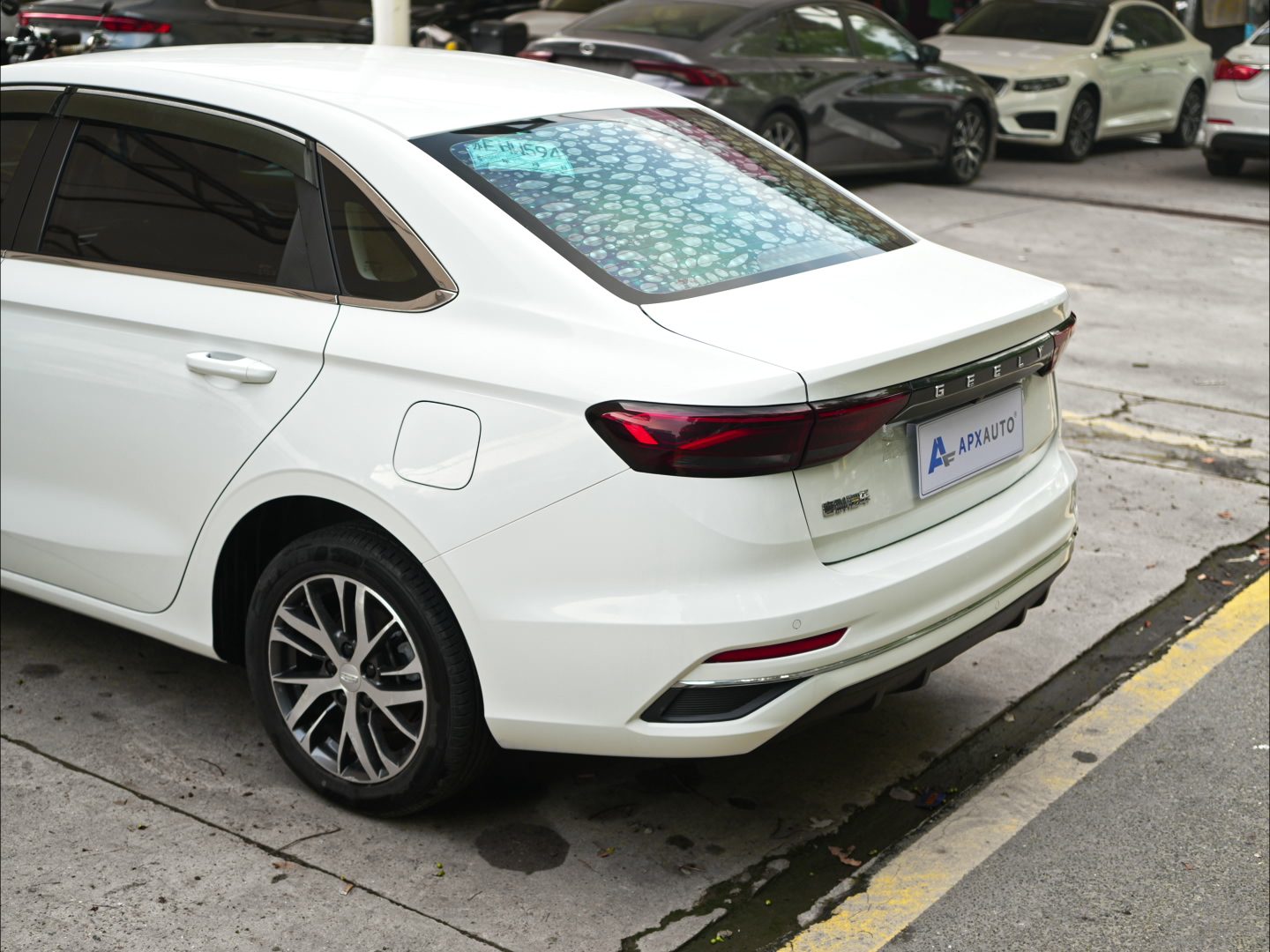 GEELY Emgrand 2023-2025 - Thumbnail 5
