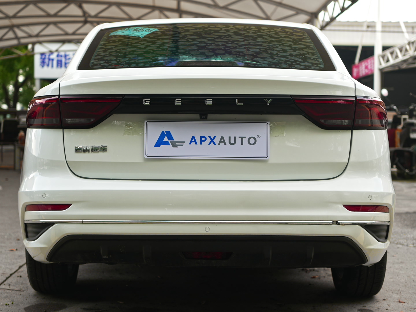 GEELY Emgrand 2023-2025 - Thumbnail 6