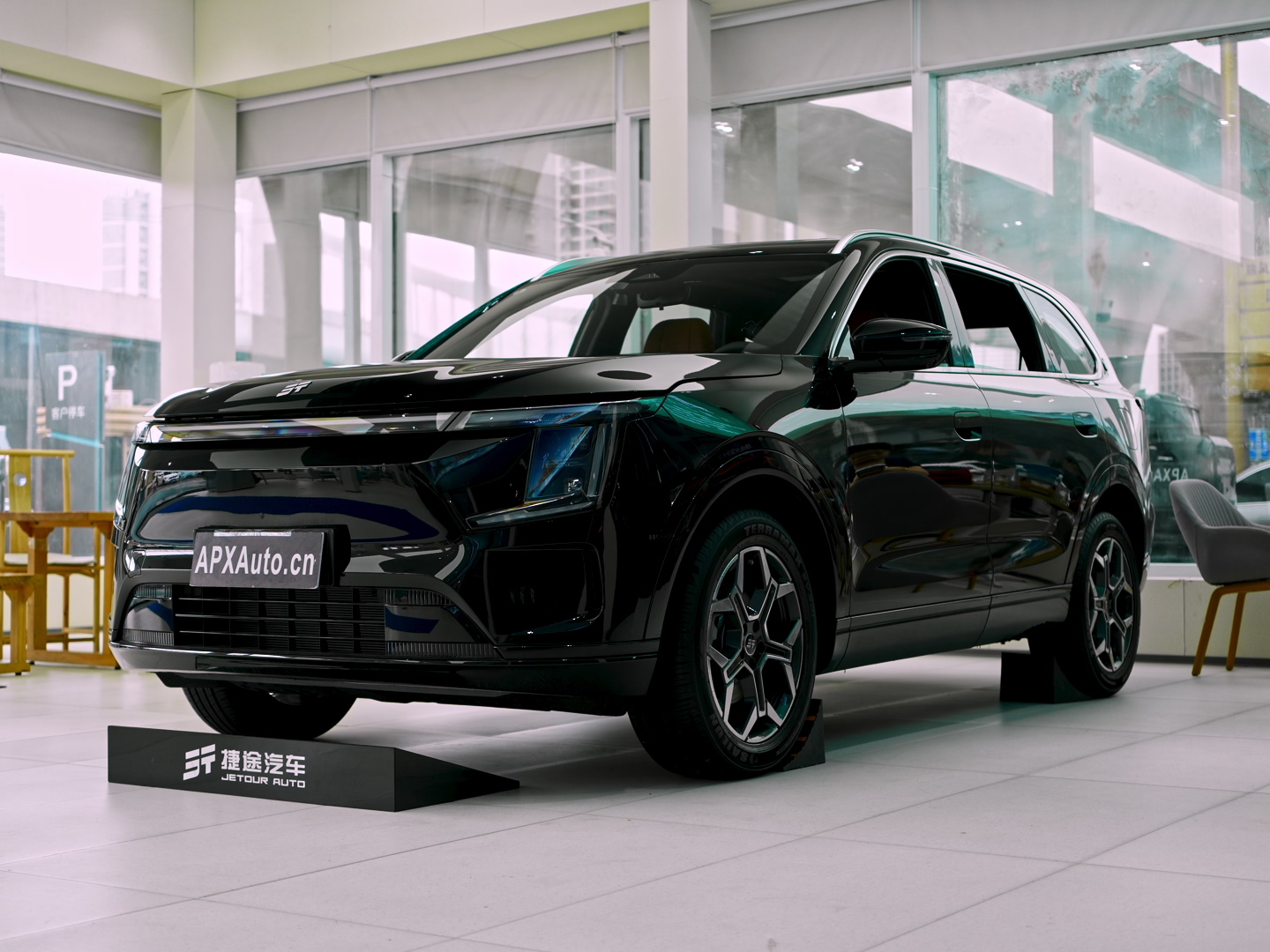 JETOUR L7 PLUS 2025