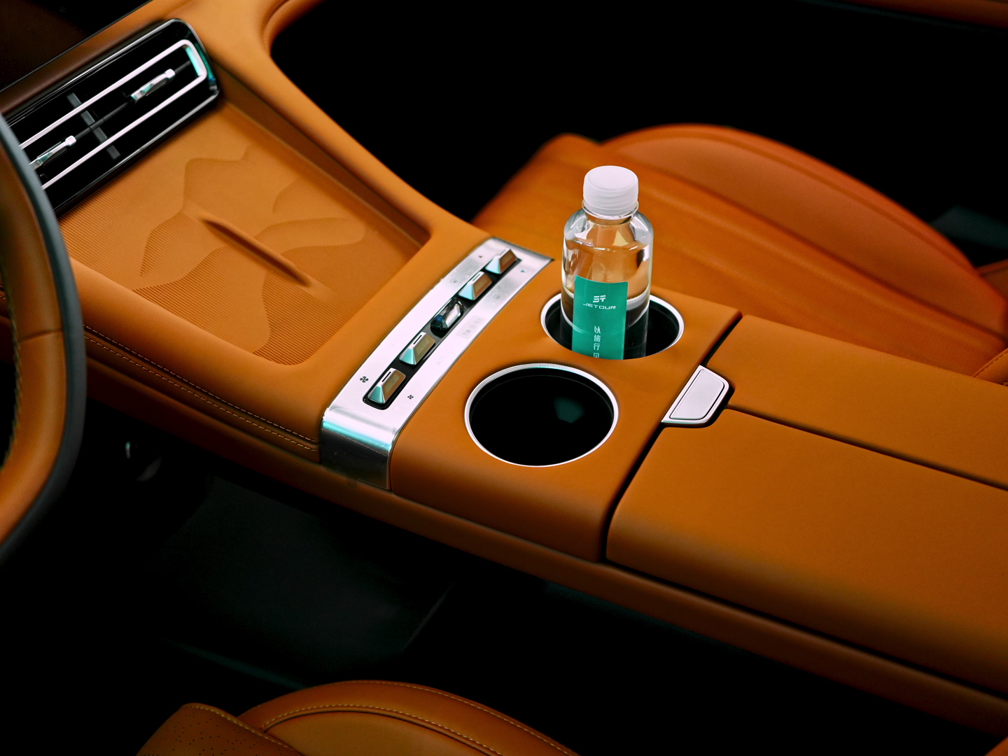 JETOUR L7 PLUS 2025 - Thumbnail 9