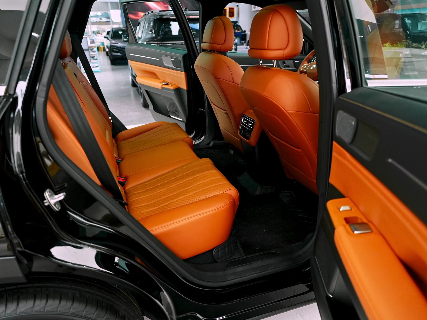 JETOUR L7 PLUS 2025 - Thumbnail 12