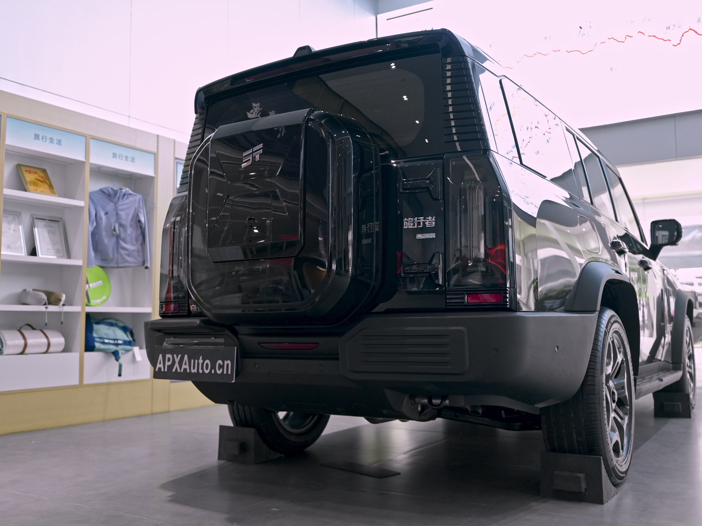 JETOUR T2 7-seater version 2025 - Thumbnail 5