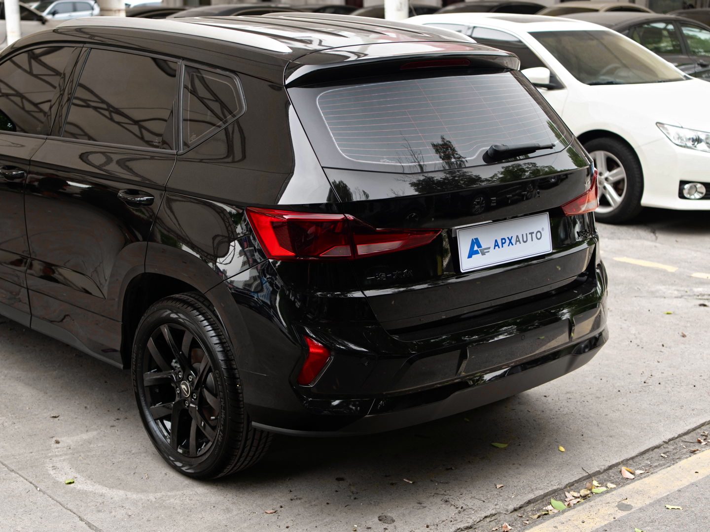 JETTA VS5 black 2023 - Thumbnail 6