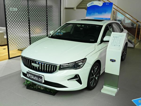 GEELY Emgrand 2026