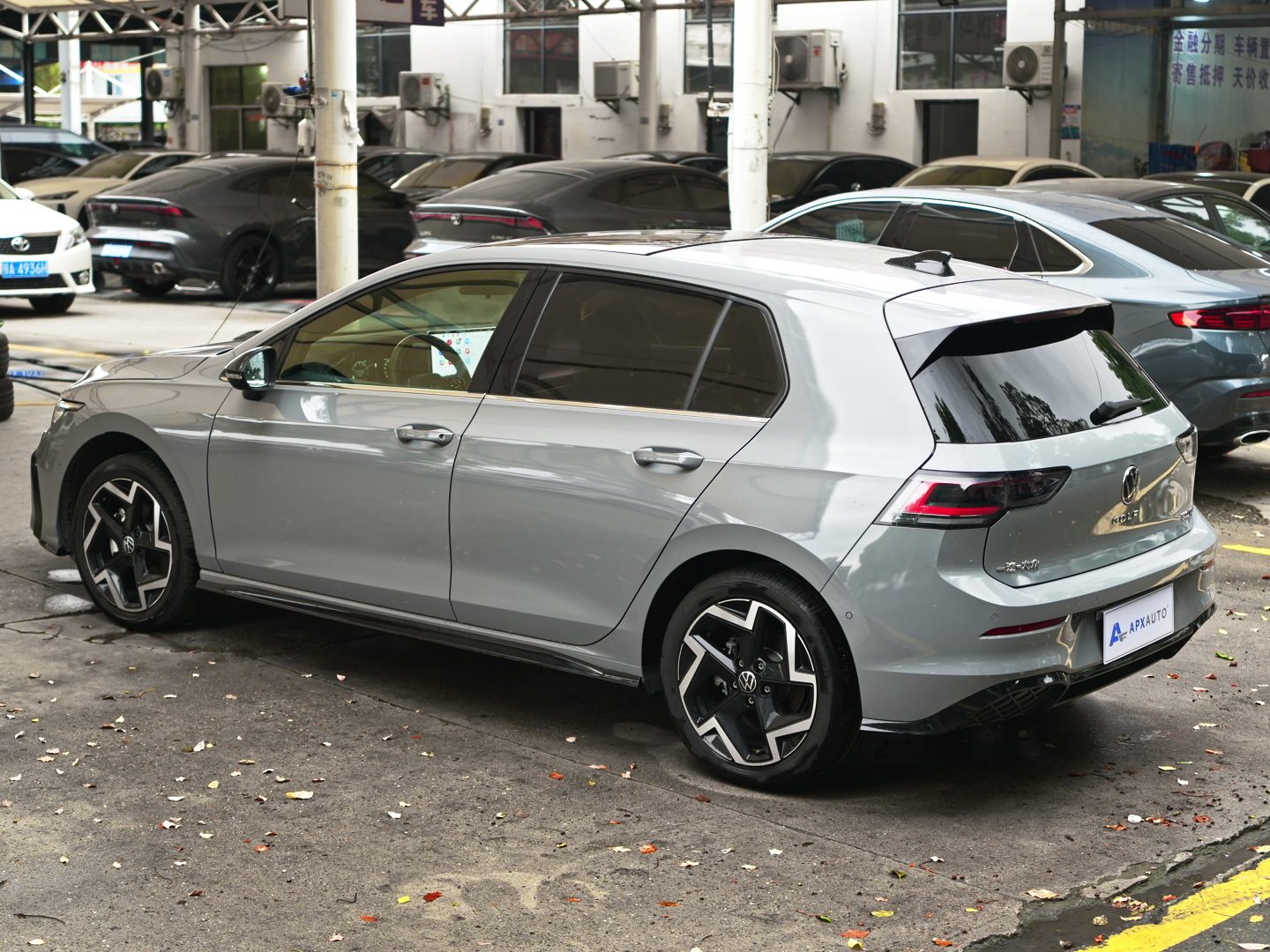 VOLKSWAGEN Golf 8.5 2023-2025 - Thumbnail 5
