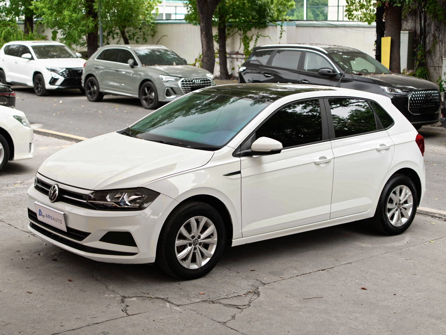 VOLKSWAGEN polo 2023-2025 - Used Vehicle for Export from China