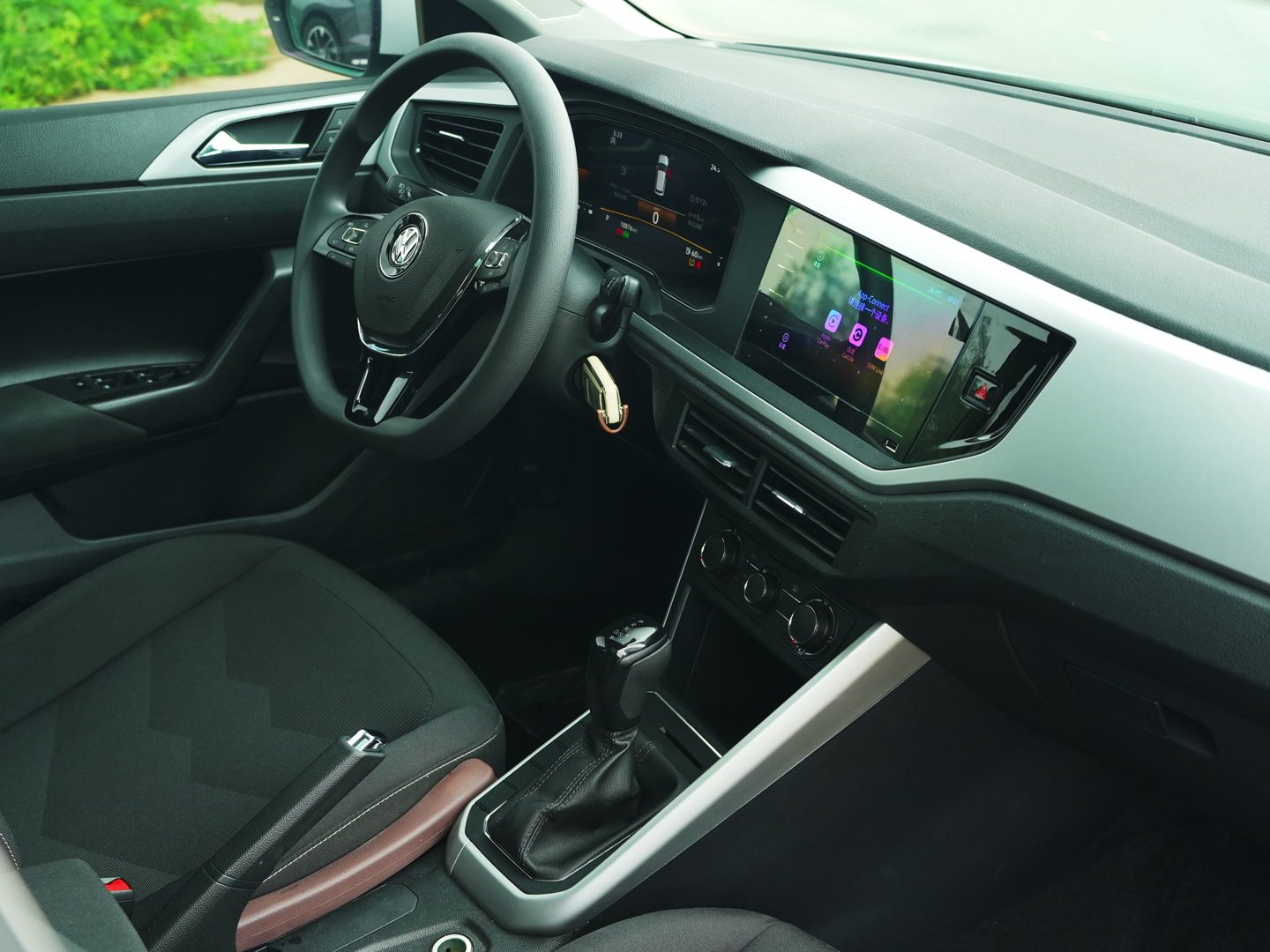 VOLKSWAGEN polo 2023-2025 - Thumbnail 7