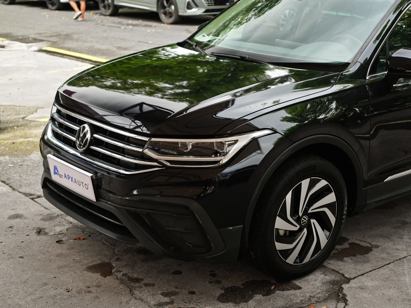 VOLKSWAGEN TIGUAN L 2023-2025 - Thumbnail 2