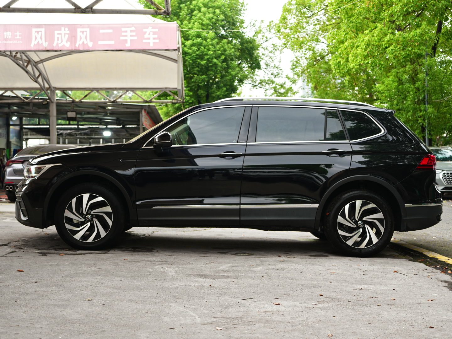 VOLKSWAGEN TIGUAN L 2023-2025 - Thumbnail 4