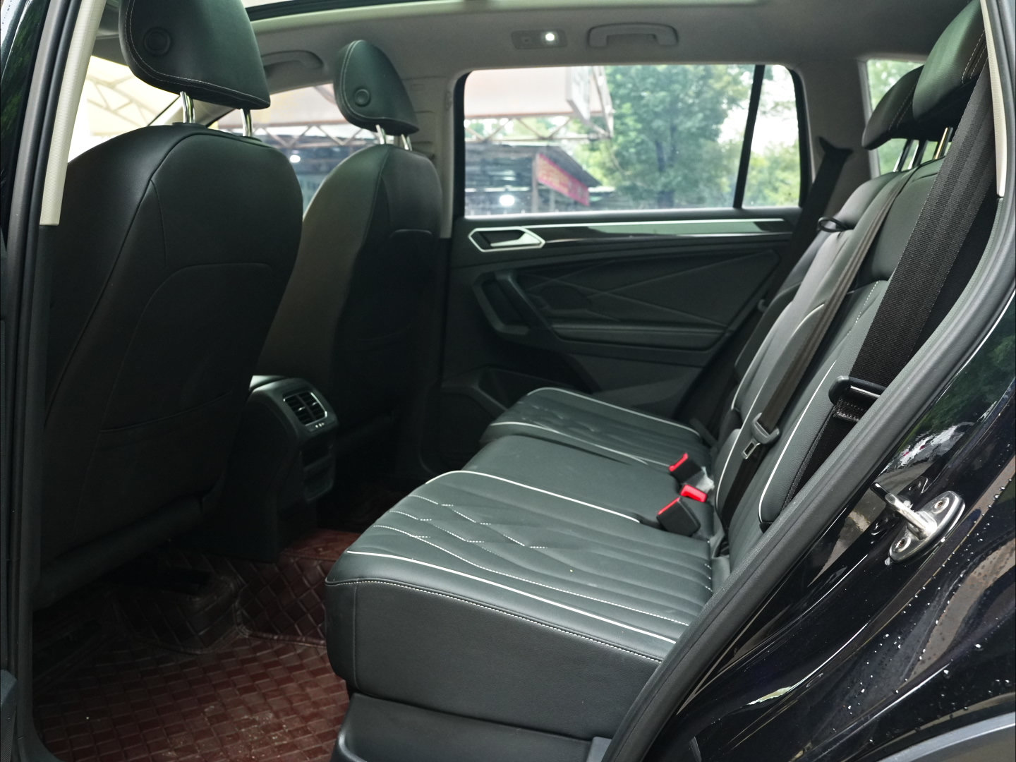VOLKSWAGEN TIGUAN L 2023-2025 - Thumbnail 9