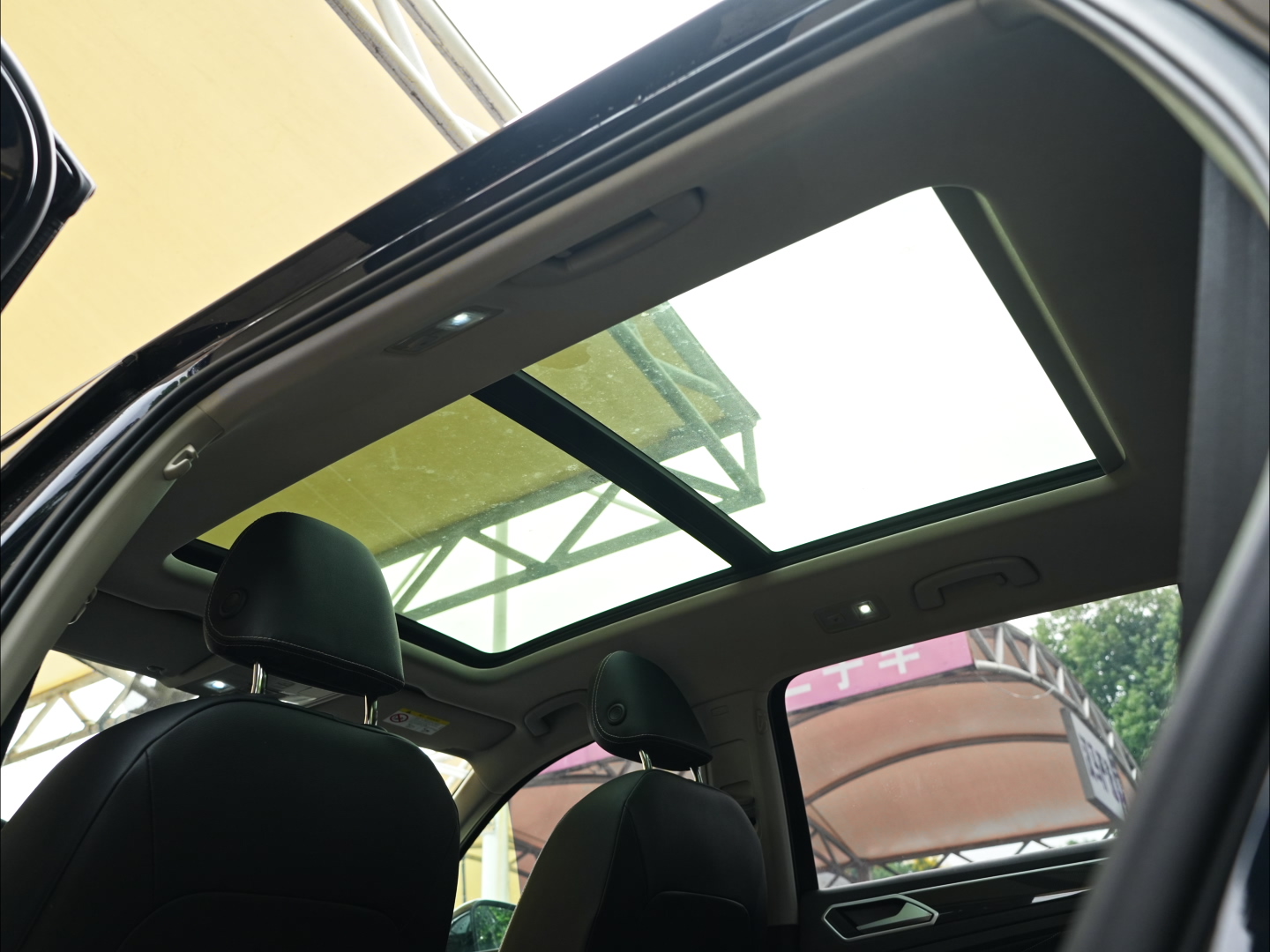 VOLKSWAGEN TIGUAN L 2023-2025 - Thumbnail 14