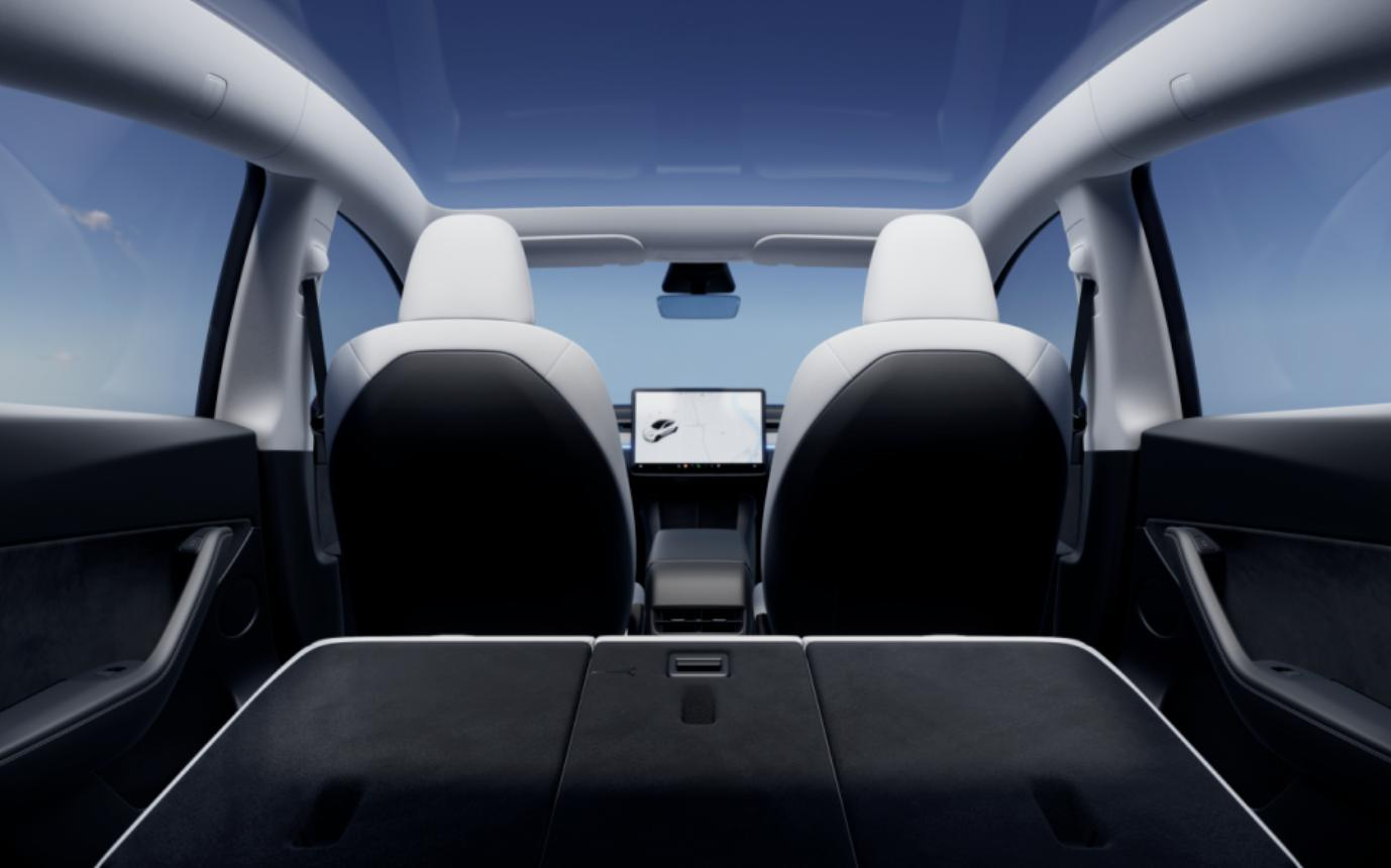 Tesla Model 3 2025 - 8