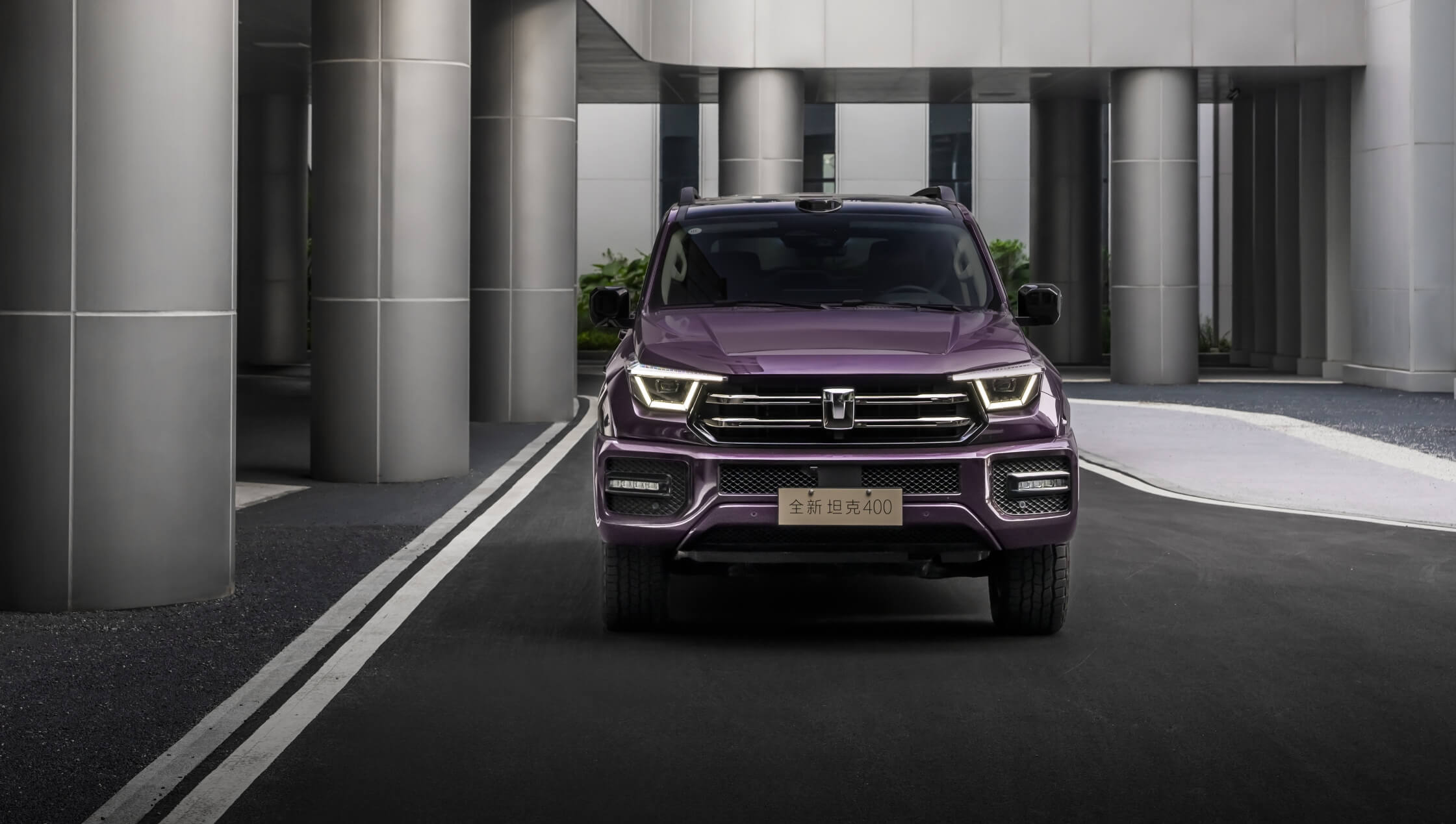 Great Wall Tank 400 Hi4-T Plug-in Hybrid - 4