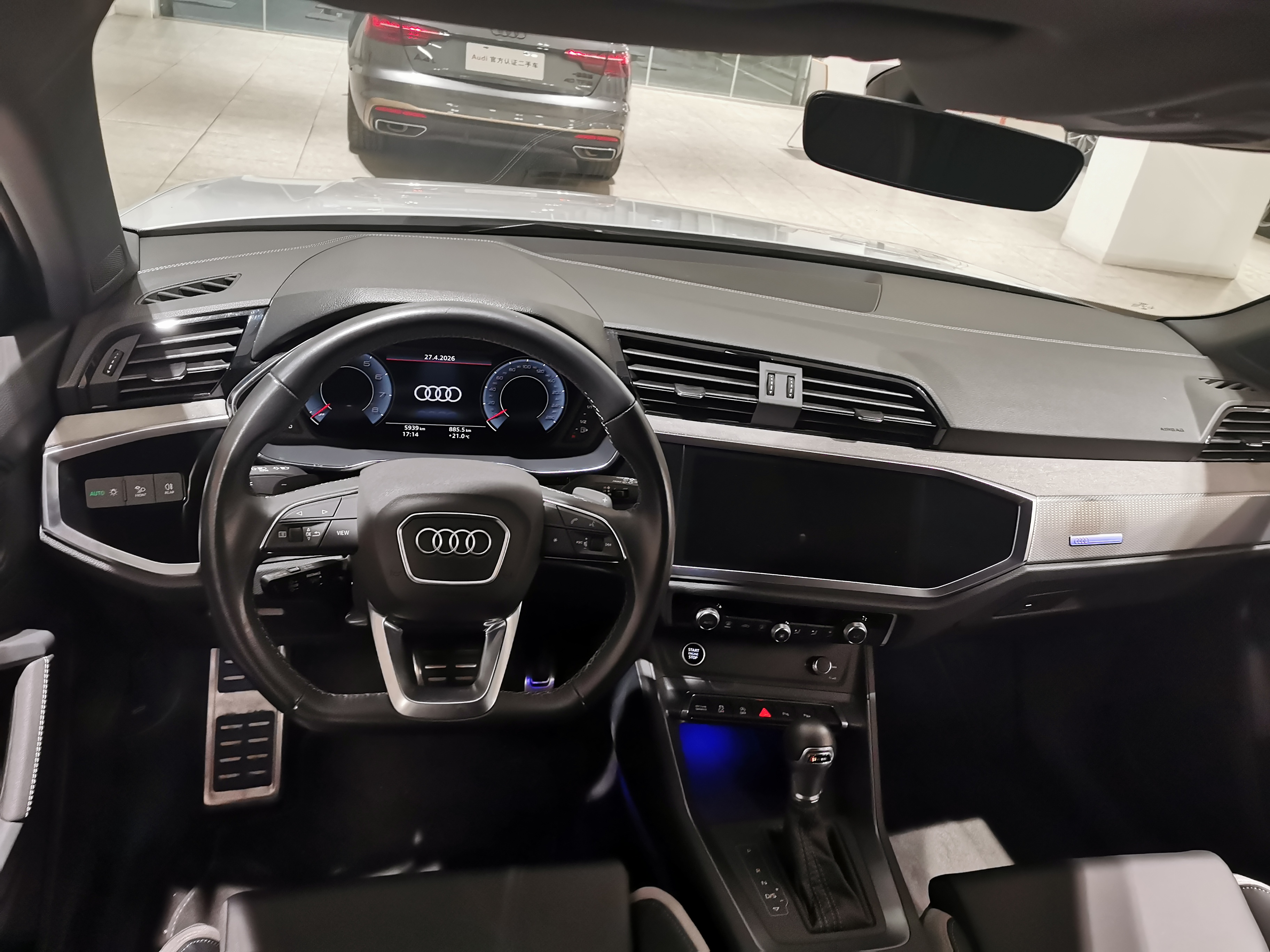 Audi Q3 2024 40 TFSI Sporty Dynamic - 3