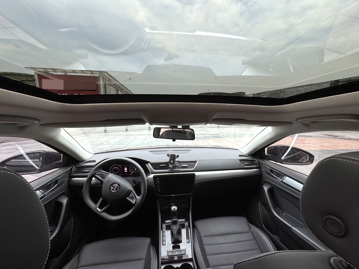 Skoda 2023 Superb 1.4TSI TSI280 Premium Edition (Facelift) Automatic - 11