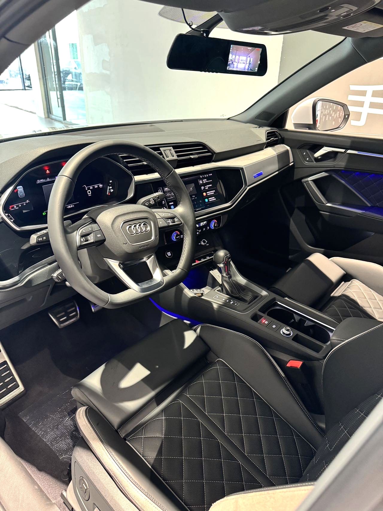 Audi 2025 Q3 1.5TFSI 35TFSI 45 Anniversary Edition Quattro Trendy Dynamic - 7