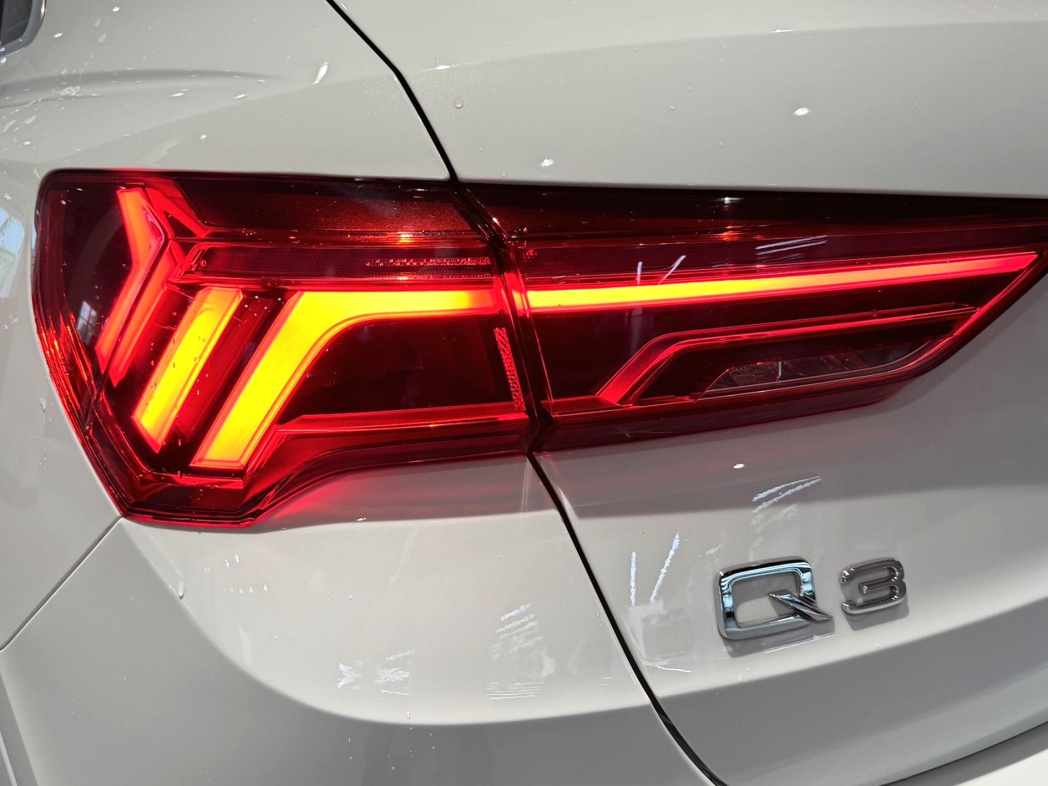Audi 2025 Q3 1.5TFSI 35TFSI 45 Anniversary Edition Quattro Trendy Dynamic - 12