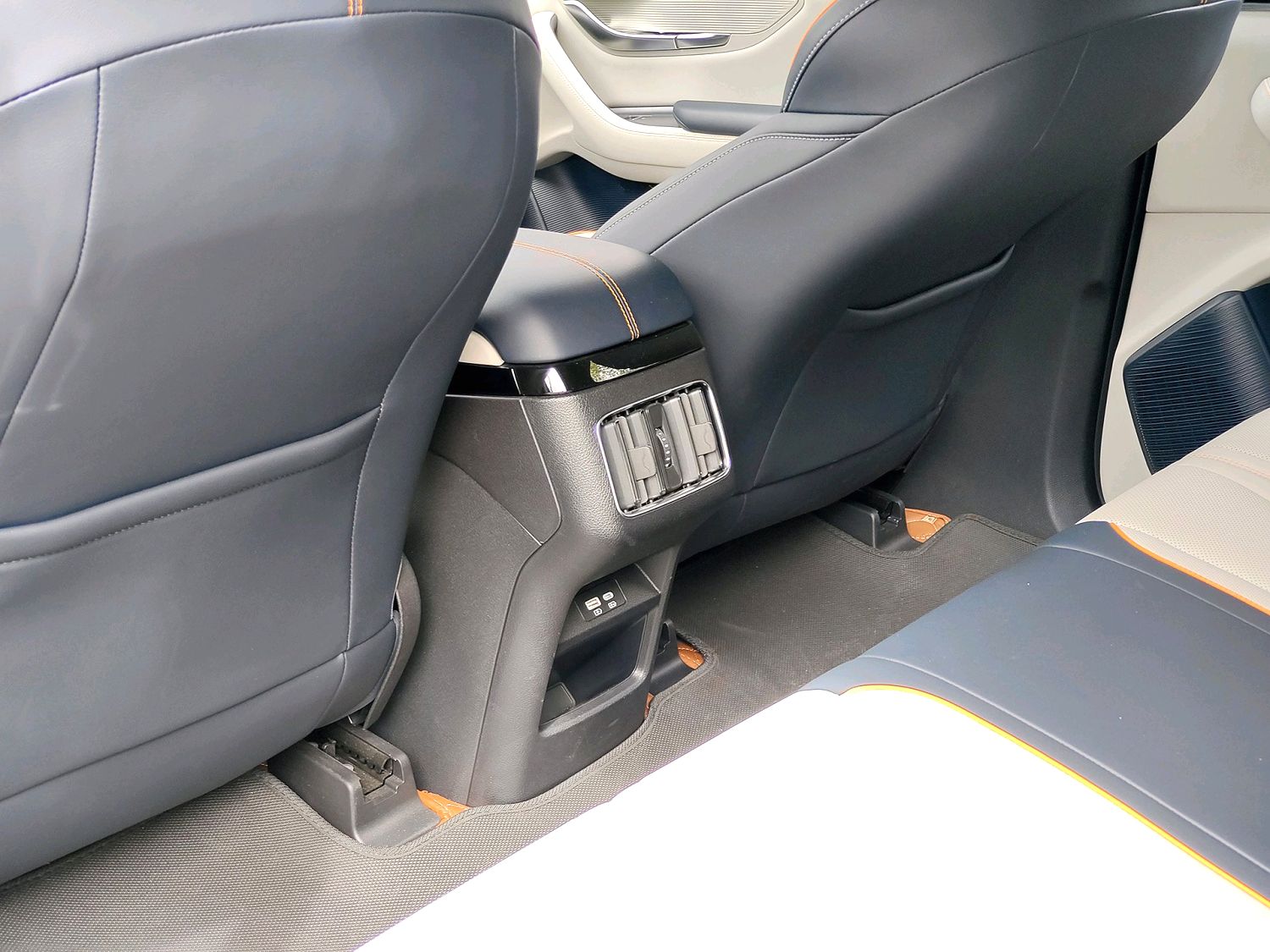 BYD 2024 Song PLUS EV Glory Edition 520km Flagship - 6