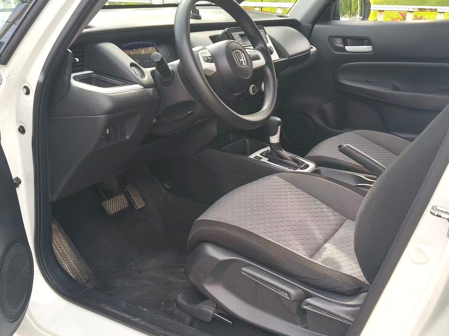 Honda 2023 Fit CVT Trend Edition Automatic - 7