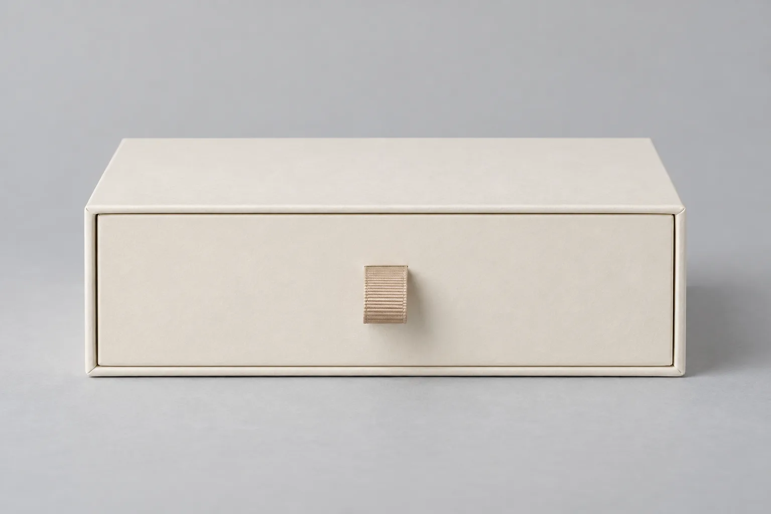 Drawer box / Slide-out box