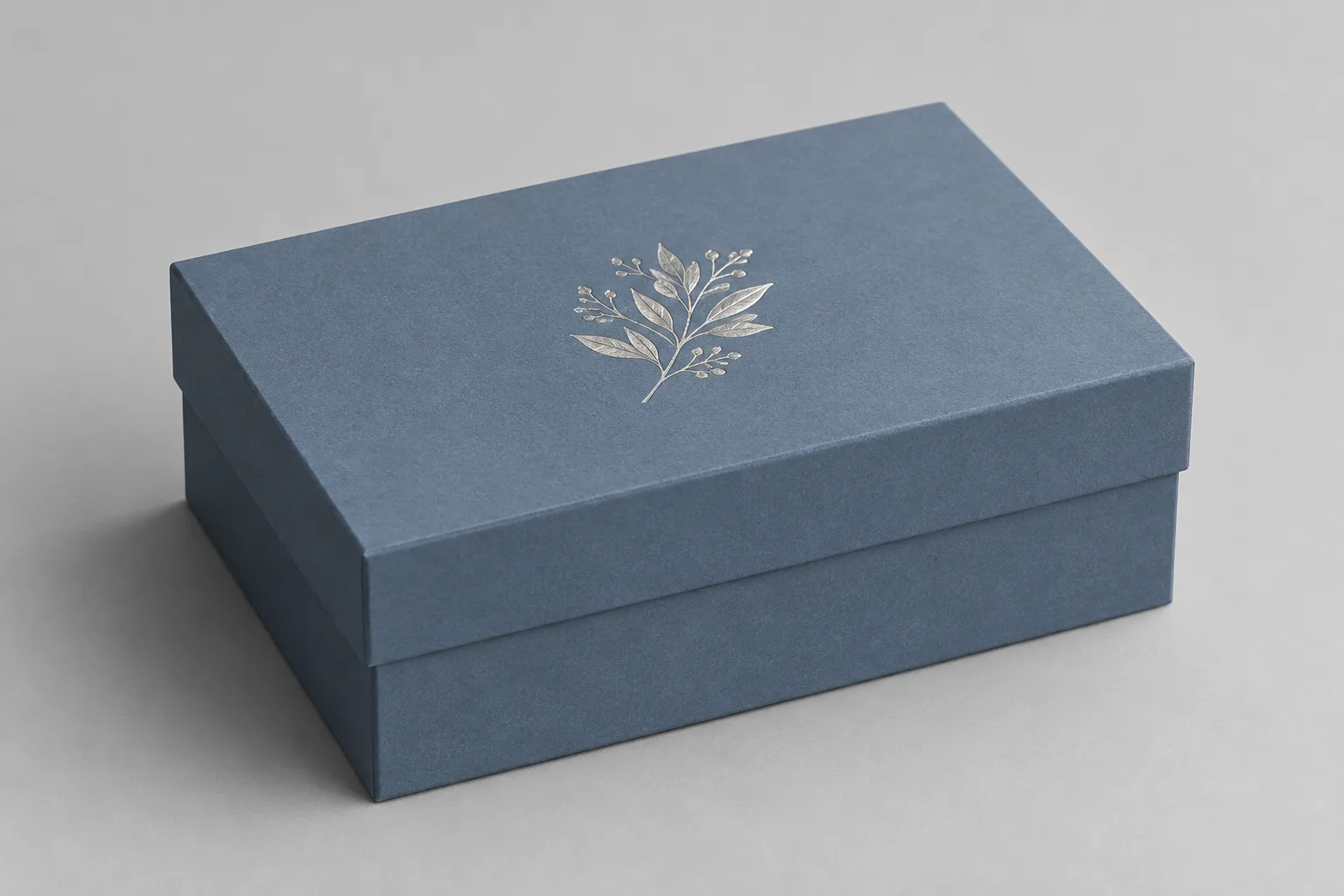 Partial-cover lid and base box thumbnail 2