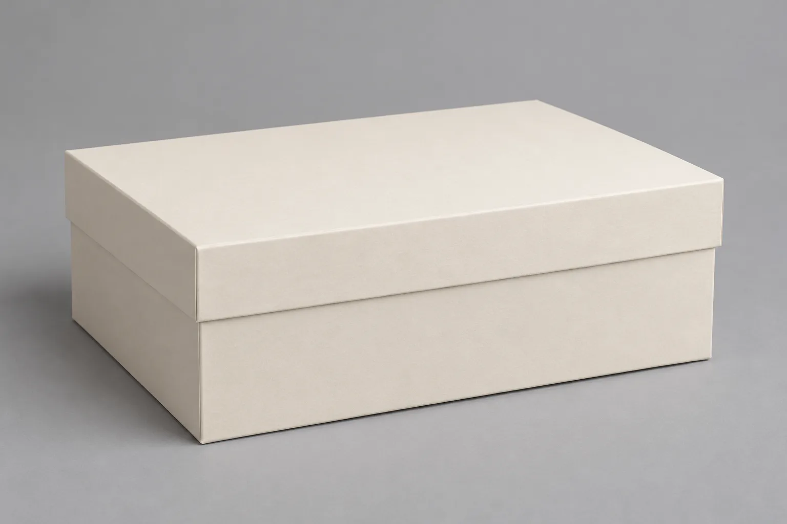 Two-piece rigid box / Lid and base box